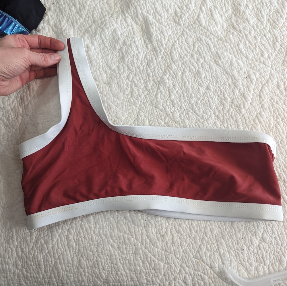 One Shoulder Bathing Suit top Size L Maroon